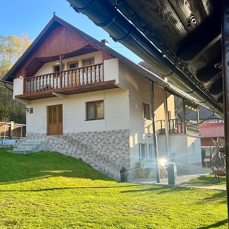 Cabana Baraj Apuseni Mountains Mihoesti Eksteriør bilde